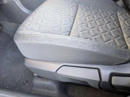 Nissan Kicks SV FWD 2026