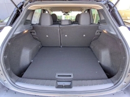 Nissan Kicks SV FWD 2026