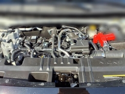 Nissan Kicks SV FWD 2026