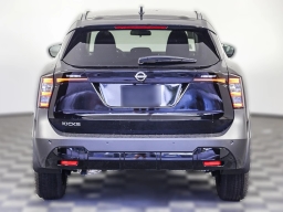 Nissan Kicks SV FWD 2026