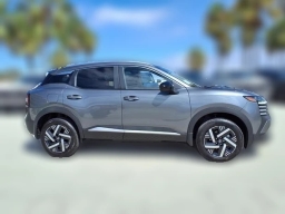 Nissan Kicks SV FWD 2026