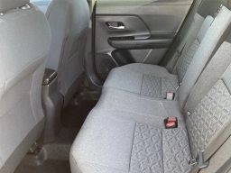 Nissan Kicks SV FWD 2026