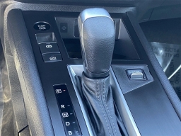 Nissan Kicks SV FWD 2026