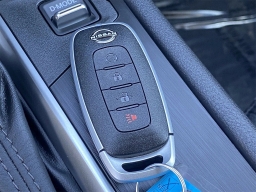 Nissan Kicks SV FWD 2026