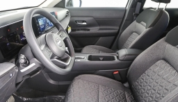 Nissan Kicks SV FWD 2026