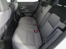 Nissan Kicks SV FWD 2026