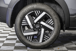 Nissan Kicks SV FWD 2026