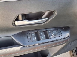 Nissan Kicks SR FWD 2026