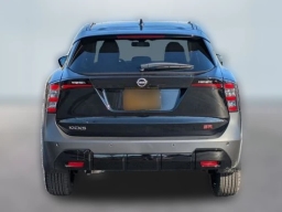 Nissan Kicks SR FWD 2026