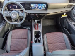 Nissan Kicks SR FWD 2026