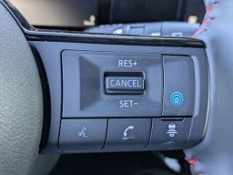 Nissan Kicks SR FWD 2026