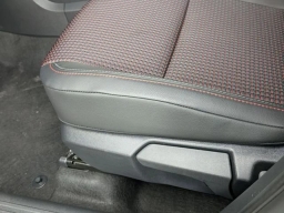 Nissan Kicks SR FWD 2026