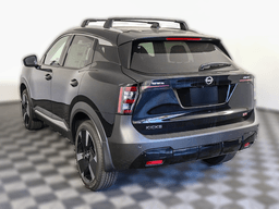 Nissan Kicks SR FWD 2026