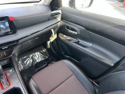 Nissan Kicks SR FWD 2026