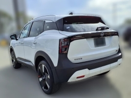 Nissan Kicks SR FWD 2026