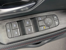 Nissan Kicks SR FWD 2026