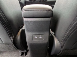 Nissan Kicks SR FWD 2026