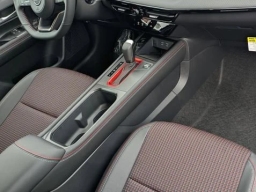 Nissan Kicks SR FWD 2026