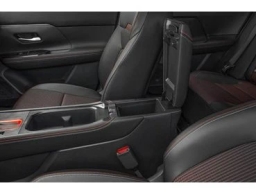 Nissan Kicks SR AWD 2026