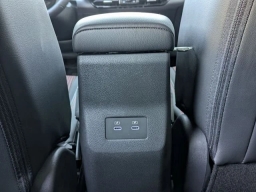 Nissan Kicks SR AWD 2025