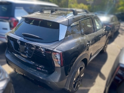 Nissan Kicks SR AWD 2026