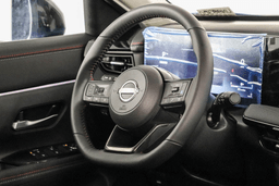 Nissan Kicks SR FWD 2026