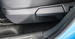 Nissan Kicks SR FWD 2026