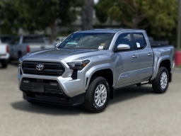 Toyota Tacoma 2WD SR5 Double Cab 5' Bed AT (Natl) 2026