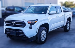 Toyota Tacoma 2WD SR5 Double Cab 5' Bed AT (Natl) 2026
