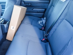 Toyota Tacoma 2WD SR5 Double Cab 5' Bed AT (Natl) 2026