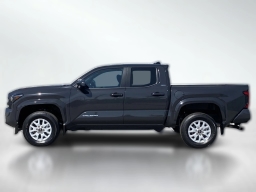 Toyota Tacoma 2WD SR5 Double Cab 6' Bed AT (Natl) 2026