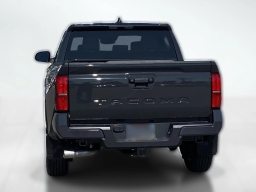 Toyota Tacoma 2WD SR5 Double Cab 6' Bed AT (Natl) 2026