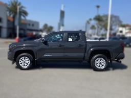 Toyota Tacoma 2WD SR5 Double Cab 6' Bed AT (Natl) 2026