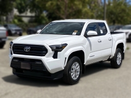 Toyota Tacoma 2WD SR5 Double Cab 5' Bed AT (Natl) 2026