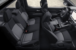 Toyota Tacoma 2WD TRD Sport Double Cab 5' Bed AT (Natl) 2026