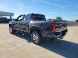 Toyota Tacoma 2WD SR5 Double Cab 6' Bed AT (Natl) 2026