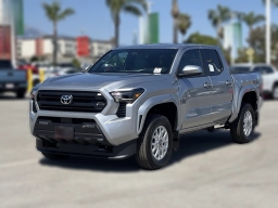 Toyota Tacoma 2WD SR5 Double Cab 5' Bed AT (Natl) 2026