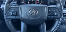 Toyota Tacoma 2WD SR5 Double Cab 5' Bed AT (Natl) 2026