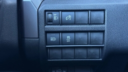 Toyota Tacoma 2WD SR5 Double Cab 5' Bed AT (Natl) 2026