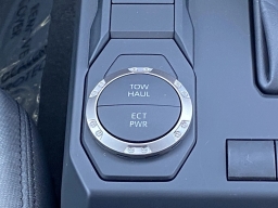 Toyota Tacoma 2WD SR5 Double Cab 6' Bed AT (Natl) 2026