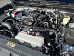 Toyota Tacoma 2WD SR5 Double Cab 6' Bed AT (Natl) 2026