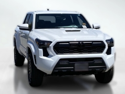 Toyota Tacoma 2WD TRD Sport Double Cab 5' Bed AT (Natl) 2026