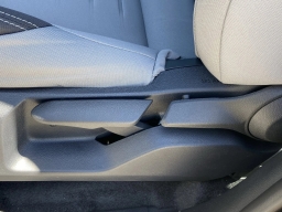 Toyota Tacoma 2WD TRD Sport Double Cab 5' Bed AT (Natl) 2026
