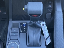 Toyota Tacoma 2WD TRD Sport Double Cab 5' Bed AT (Natl) 2026