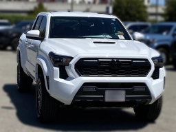 Toyota Tacoma 2WD TRD Sport Double Cab 5' Bed AT (Natl) 2026