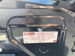 Toyota Tacoma 2WD SR5 Double Cab 6' Bed AT (Natl) 2026