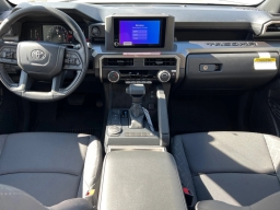 Toyota Tacoma 2WD SR5 Double Cab 6' Bed AT (Natl) 2026