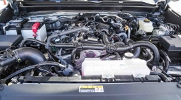 Toyota Tacoma 2WD SR5 Double Cab 5' Bed AT (GS) 2026