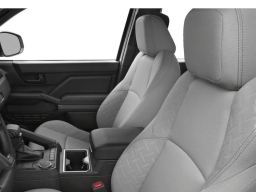 Toyota Tacoma 2WD SR5 Double Cab 6' Bed AT (Natl) 2026