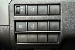 Toyota Tacoma 2WD SR5 Double Cab 6' Bed AT (Natl) 2026